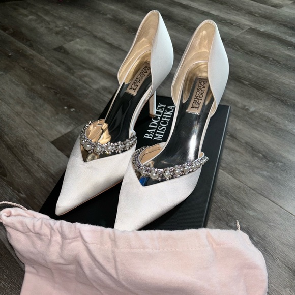 Badgley Mischka Shoes - Badgley Mischka Nathalie Pump with bejewelled strap.